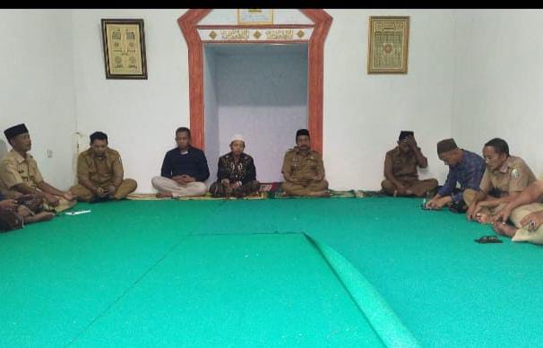 Kecamatan Tambelangan Akhiri Tahun dengan Sholawat Nariyah: Awal Baru di Bawah Kepemimpinan Camat Baru