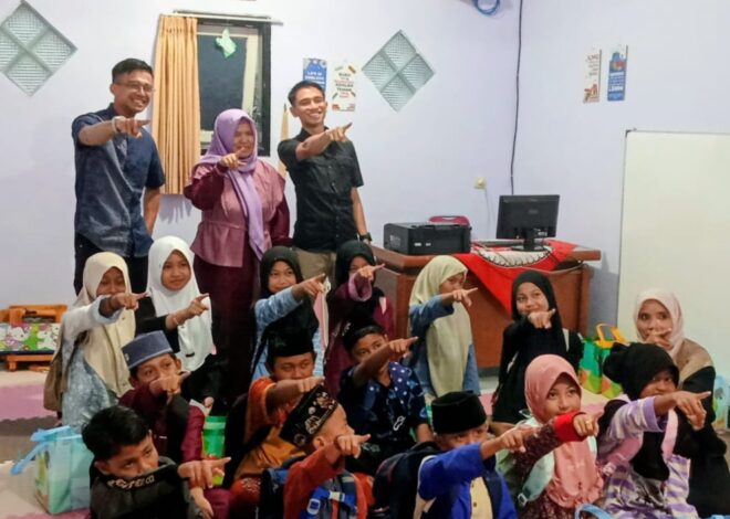 “Seragam yang Tak Pernah Purna: Menghidupkan Lentera Pendidikan Letkol Sukamto di Sudut Kota Batu”