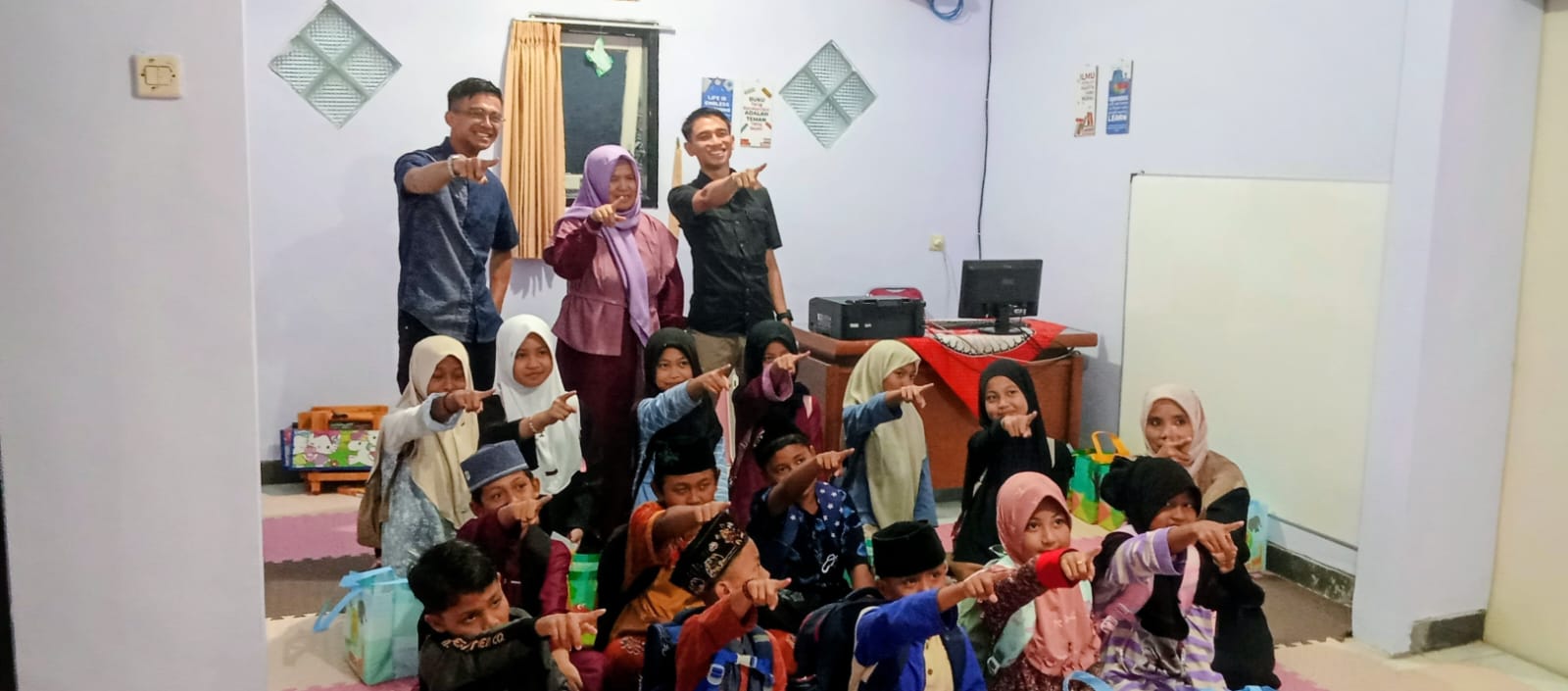 “Seragam yang Tak Pernah Purna: Menghidupkan Lentera Pendidikan Letkol Sukamto di Sudut Kota Batu”